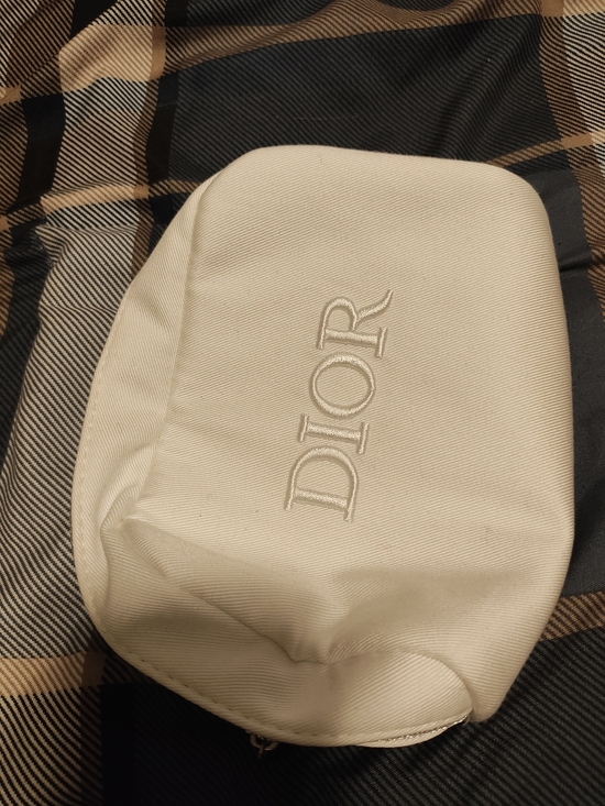 Dior Handbags - Dior Beauty Cosmetic Bag